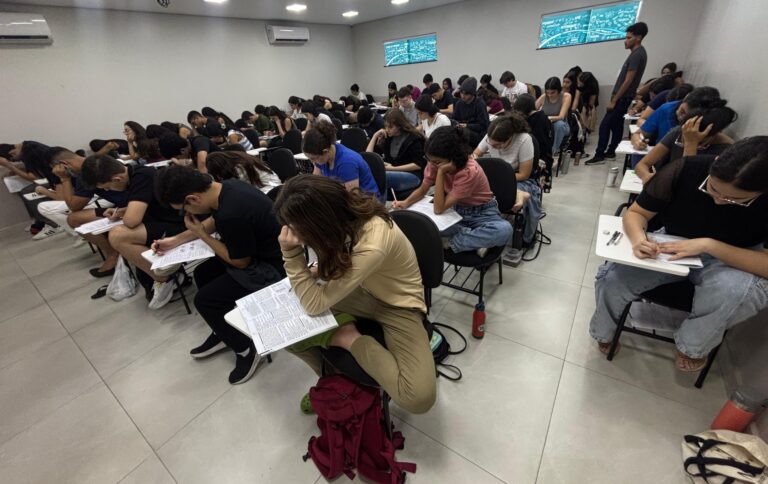 4ª edição do Simulado Evolucional movimenta alunos do Vetor neste domingo