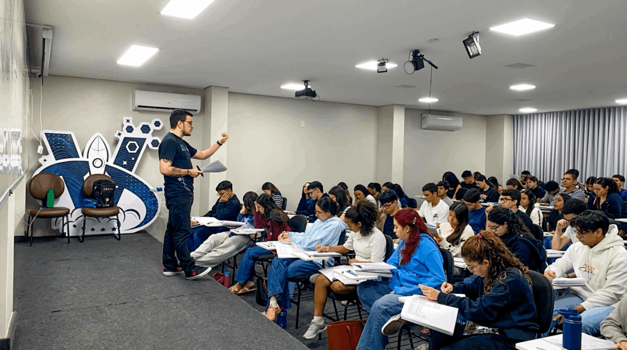 Alunos durante o Viradão PSC 1 e 2 